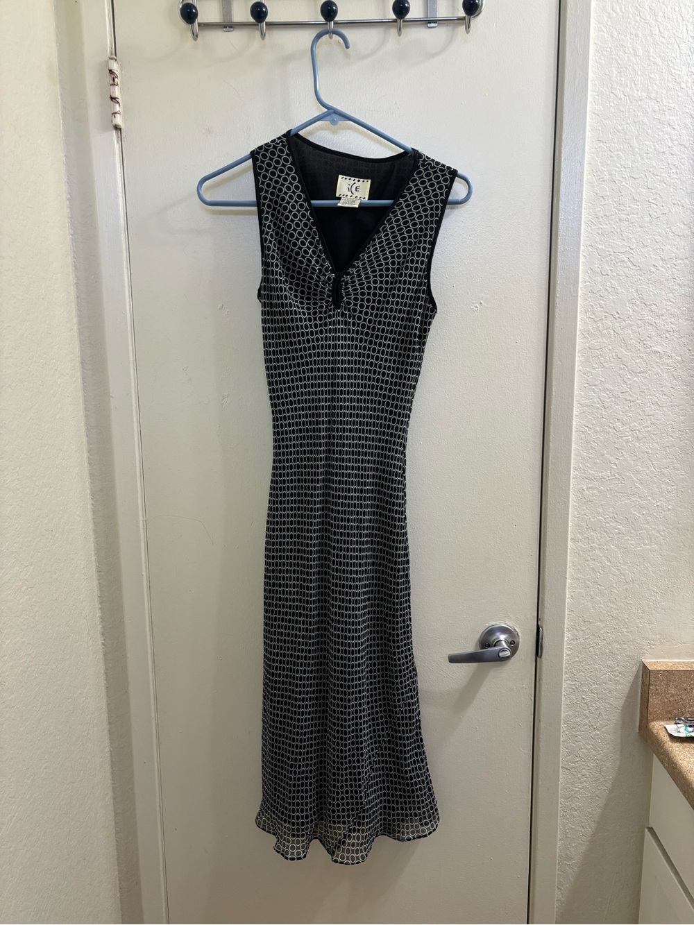 black and white vintage circle dress - Picture 2 of 7